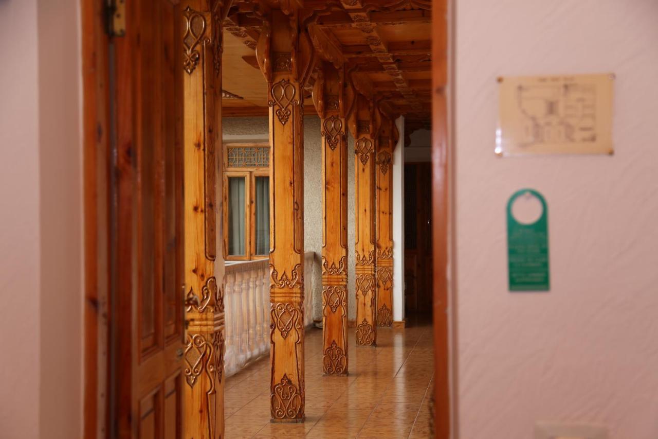 Malika Classic Hotel Samarcanda Exterior foto